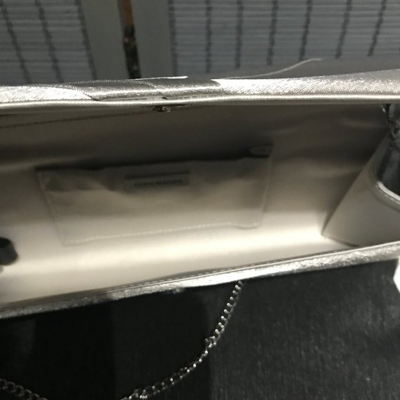 *** New *** Giani Bernini Satin Matinee Flap Clutch - Picture 5 of 6